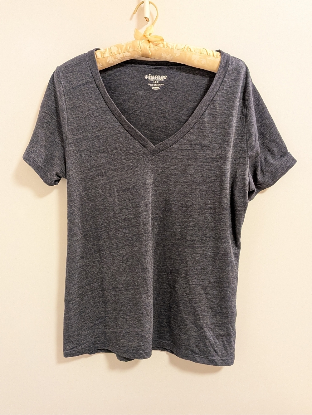 Old Navy Vintage Women's Short Sleeve V-Neck Tee
